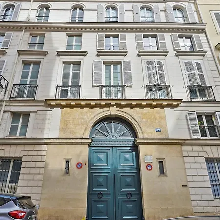 Academia - Welkeys Apartment *