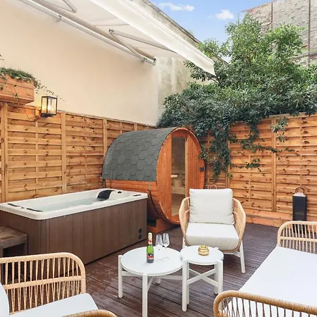 Luxueuse Avec Jardin Prive Sauna Et Jacuzzi Appartement *