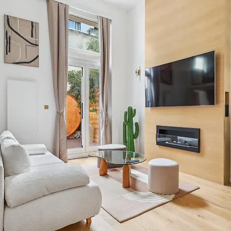 Appartement Luxueuse Avec Jardin Prive Sauna Et Jacuzzi *