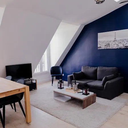 Luxury Elysees Apartment Paris