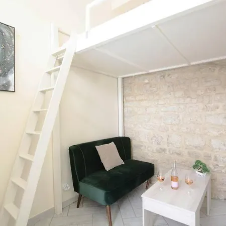 Unique In Marais アパート *