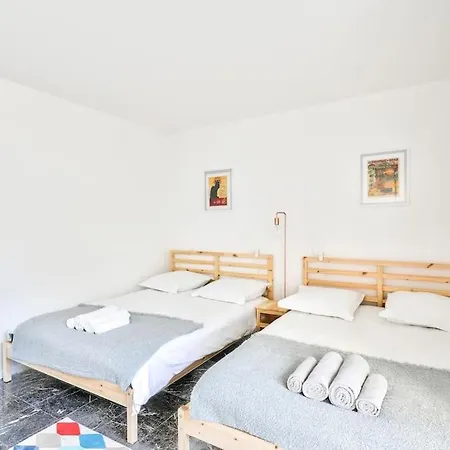 Superb 2br Flat Near Picpus Metro Station * 巴黎