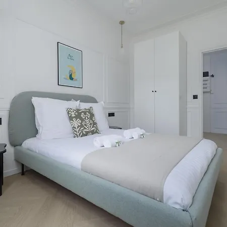 Poetic - Champs Elysees Apartamento *