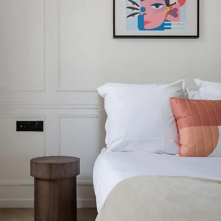 Poetic - Champs Elysees Apartamento *