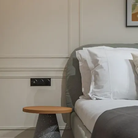 Poetic - Champs Elysees Apartamento *