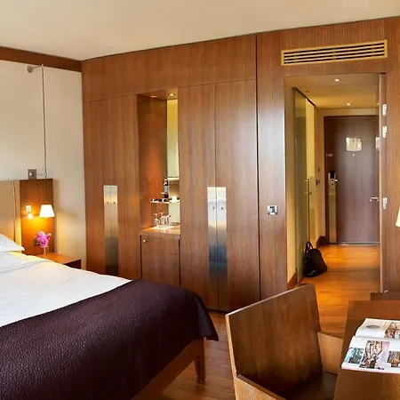 Radisson Blu Champs-elysées, Hotel Paris
