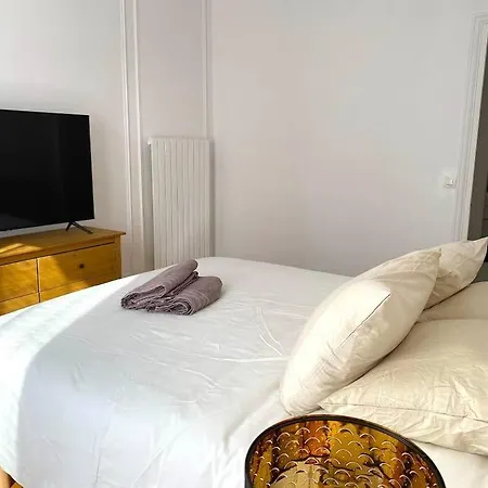 Mytripinparis - Large And Sunbathed 1br - Close To The Eiffel Tower