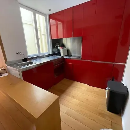 Floor Prime Location Elevator Close To Louvre Διαμέρισμα *