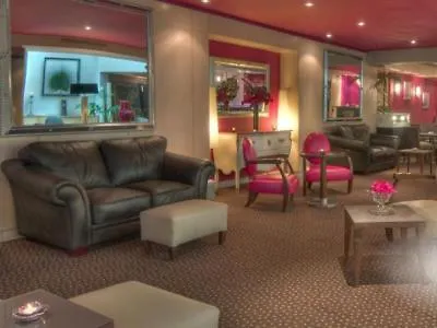 Le Pera Hotel Paříž