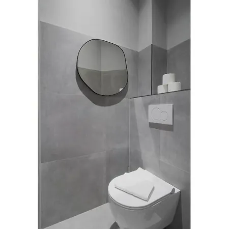 2b.appart 6pers#2bedrooms#victorhugo#arcdetriomphe شقة