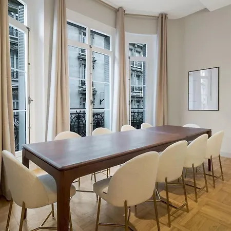 2b.appart 6pers#2bedrooms#victorhugo#arcdetriomphe شقة