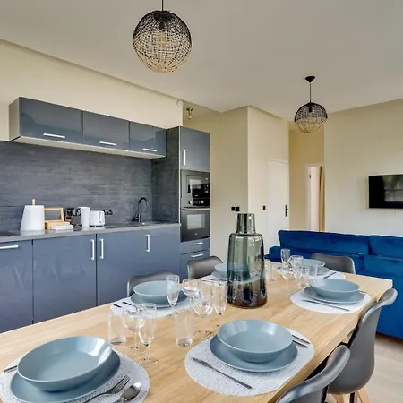 Apartamento 186 Six - Superb In *