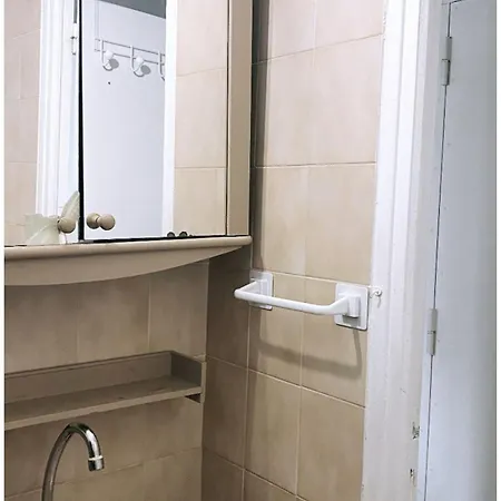Superb Rue Des Artistes Apartment *