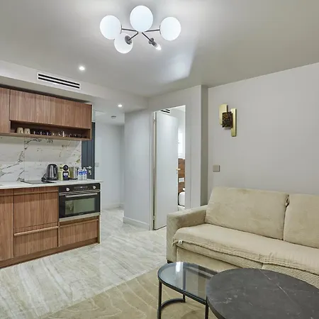 Apartment Centre De By Prestige