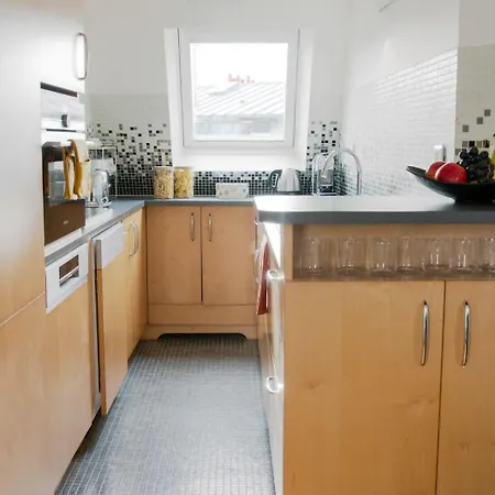 Apartament Eiffel 2br Avenue Paryż