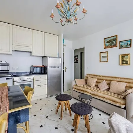 Apartamento Grand Et Central, 8e Pres Elysee