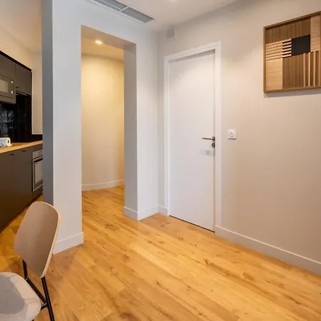Διαμέρισμα Beautiful & Modern 1bd Flat Near Montmartre *