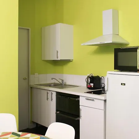 Colored Appt To Beaugrenelle باريس
