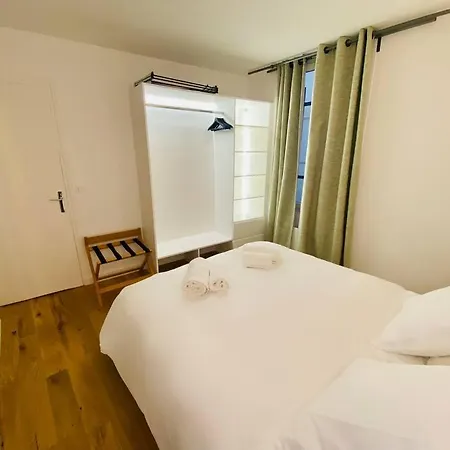 Lovely In The Heart Of St Germain-des-pres Apartment