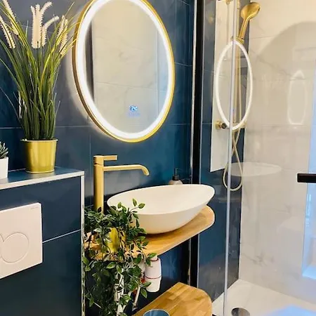 Apartment Lovely In The Heart Of St Germain-des-pres Paris