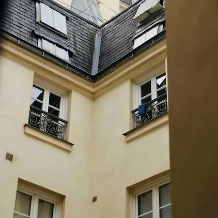 Apartment Lovely In The Heart Of St Germain-des-pres *