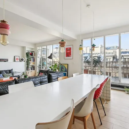 Apt Avec Balcon Design Par Fleur Delesalle 6 Pers