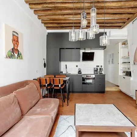 Apartamento Le Clos St Louis París