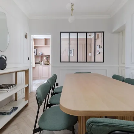 Poetic - Louvre Apartamento *