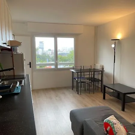Grand Studio Amenage En T2 Appartement *