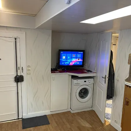 Apartment Roquette 1