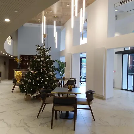 Domitys L'ellipse Lägenhetshotell Paris
