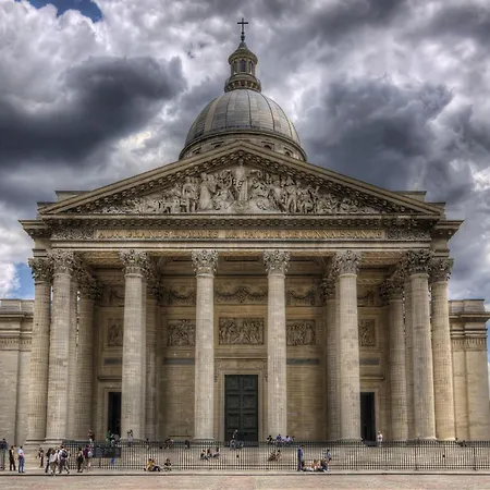Appartement A 2 Pas De Panthéon Quartiers Latins