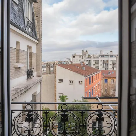 De Flore - Montmartre Hotel 3*