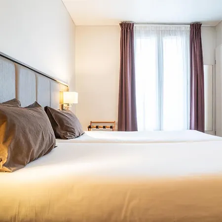 Hotel De Flore - Montmartre 3*