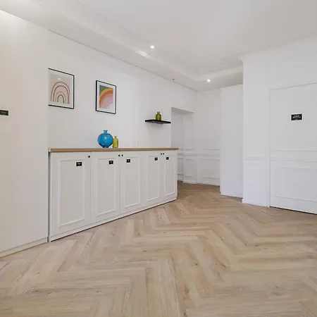 Poetic - Champs Elysees Apartamento *