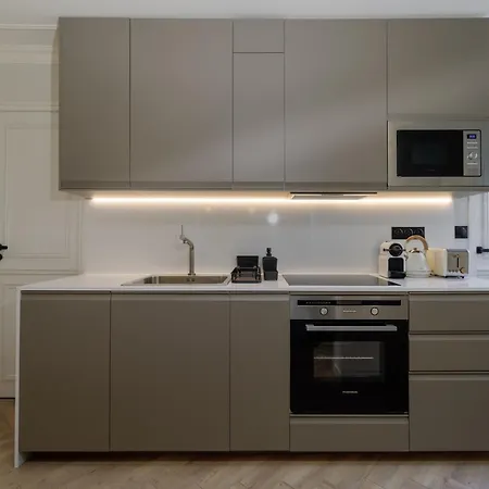 Poetic - Louvre Apartamento *