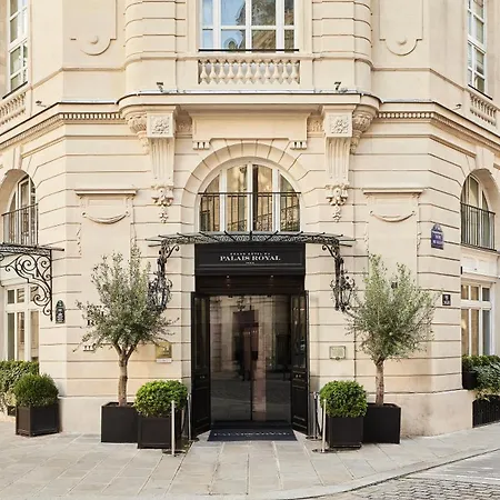Grand Du Palais Royal Hotel 5*