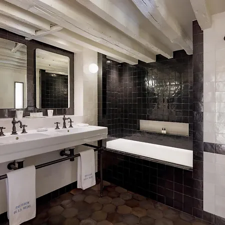 Le Pavillon De La Reine & Spa, Place Des Vosges Hotel 5*