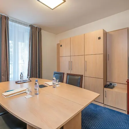 Terminus Montparnasse 3*
