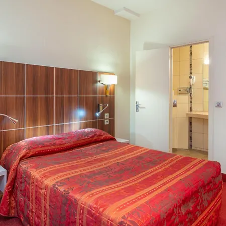 Hotel Terminus Montparnasse Paris