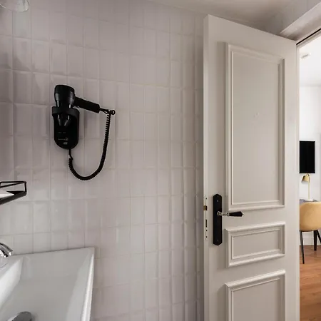 Hotel Avalon Cosy 4*