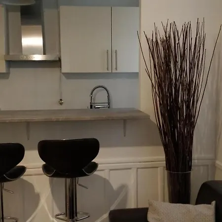 And Cozy 1b In The Heart Of Appartement Paris