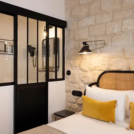 Avalon Cosy 4* Paris