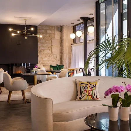 Avalon Cosy Hotel
