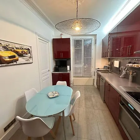 So Chic 72 Montmatre D'exception Apartamento