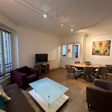 So Chic 72 Montmatre D'exception