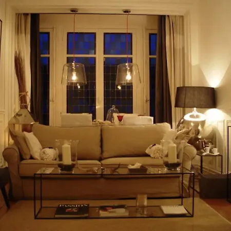 Eiffel Appartement *