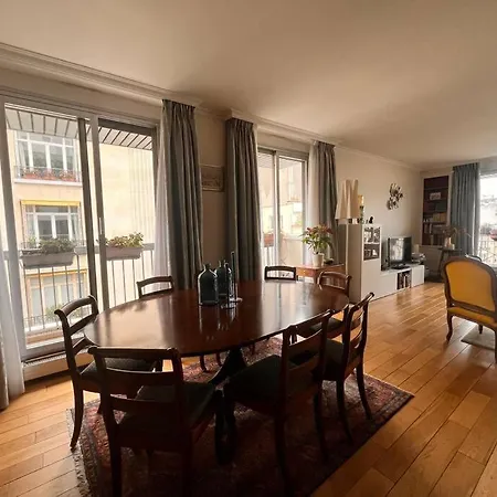 16eme - Pres Trocadero, Quartier Prestigieux Apartment *
