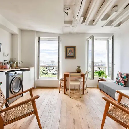 Appartement Studio With View Of Montmartre *