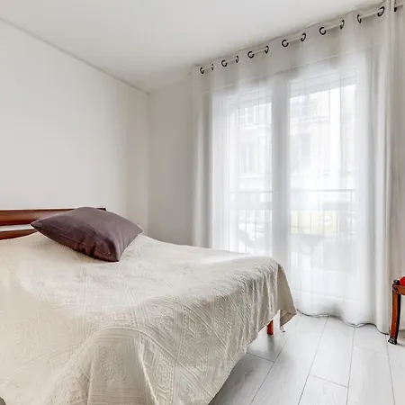 Spacieux Dans Un Quartier Paisible Apartment Paris